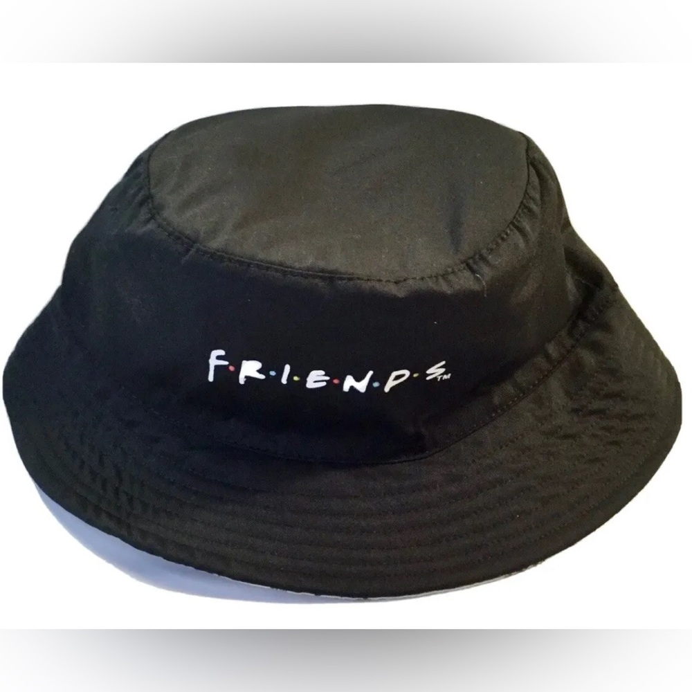 FRIENDS - Unisex Black Reversible Bucket Hat
